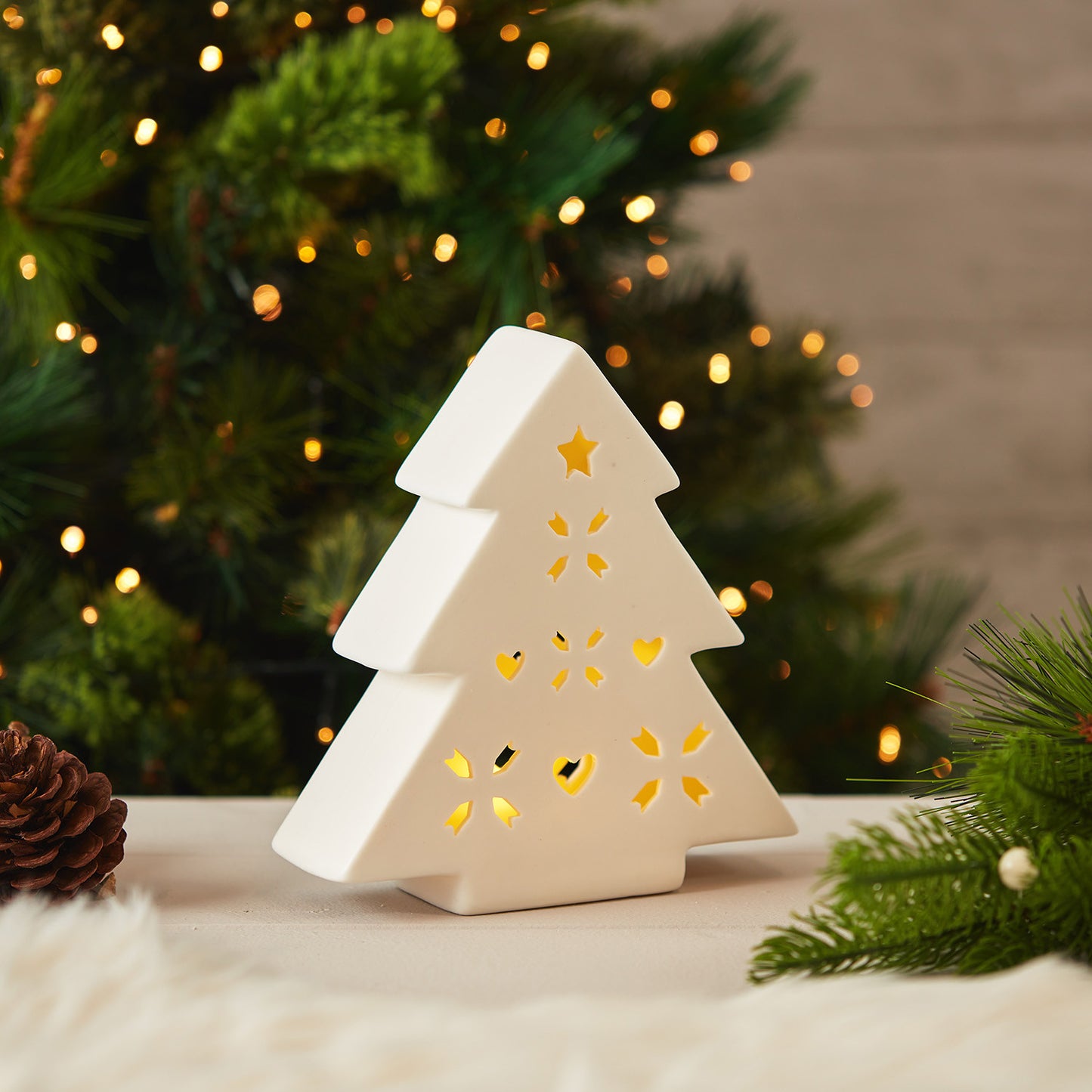 Led Cut Out Porcelain Christmas Tree